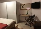 Schlafzimmer mit 2. Fernseher